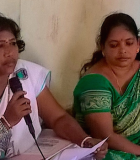 Boya Jyothi, a member of the Ward 2 women’s group, speaks at a community center meeting. Women-led self-help groups are helping residents living in Vizag slums reach open defecation free status. In the city’s 72 wards, there are approximately 100,000 women in self-help groups, with each group having between 5 to 10 members. Photo credit: USAID/India